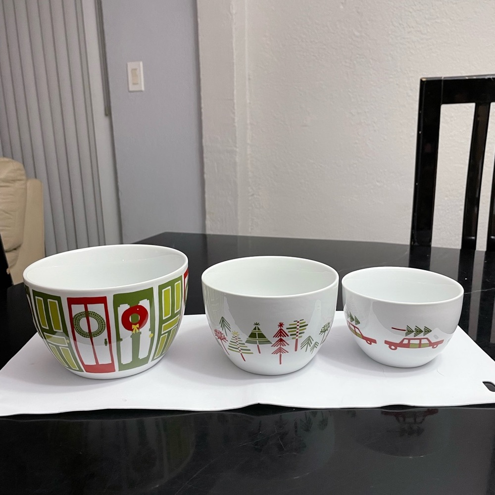 Crate & Barrel Julia Rothman mixing bowls